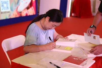 蔣勝男談創(chuàng)作:要尊重觀眾而非討好,追求“人人愛”是無用功