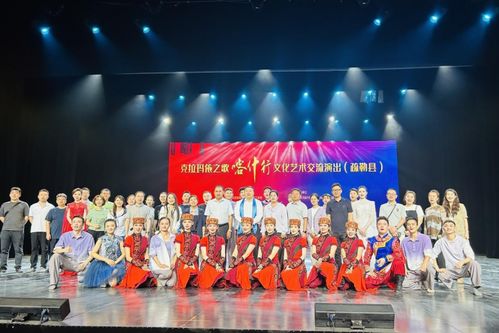 克拉瑪依首場城市研學(xué)推介暨文化藝術(shù)交流活動(dòng)落地喀什