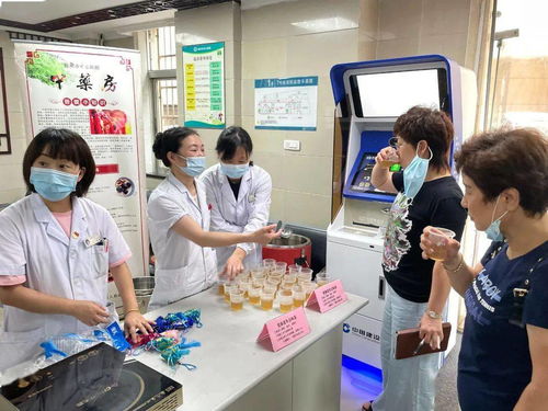 承神農(nóng)文化,傳本草精華 市中心醫(yī)院中藥房開展迎端午獻(xiàn)愛心活動